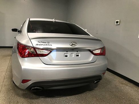 Used 2014 Hyundai Sonata SE w/ Premium Package 04 image 4