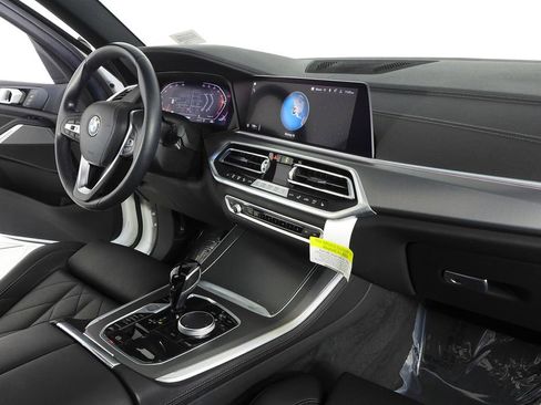 Certified 2023 BMW X5 sDrive40i w/ Parking Assistance Package image 13