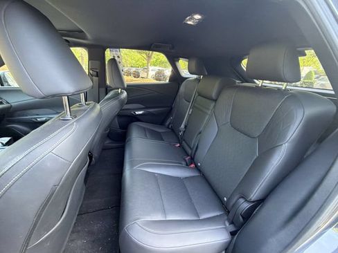 Used 2024 Lexus RX 350 Premium Plus w/ Convenience Package FWD image 23