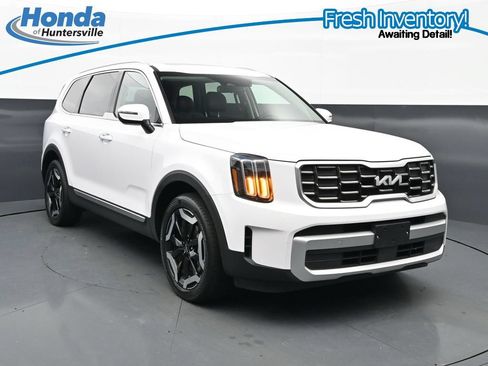 Used 2025 Kia Telluride S FWD image 1