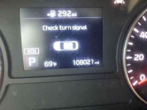 Used 2020 Kia Optima SE FWD image 20