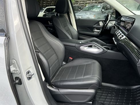 Certified 2024 Mercedes-Benz GLS 580 4MATIC image 53