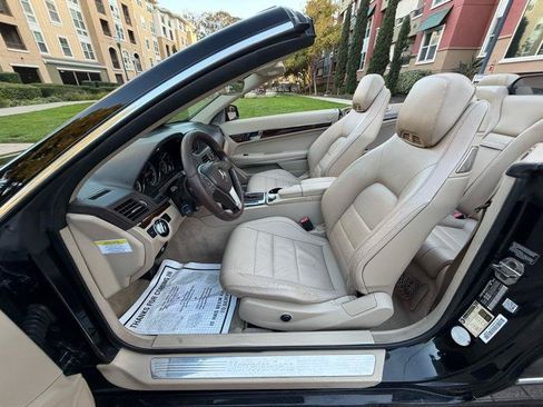 Used 2013 Mercedes-Benz E 550 Cabriolet image 27