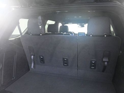 Used 2024 Chevrolet Tahoe LT image 20