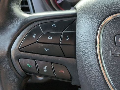 Used 2018 Dodge Challenger SXT RWD image 21