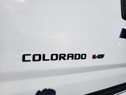 Used 2019 Chevrolet Colorado Z71 image 16