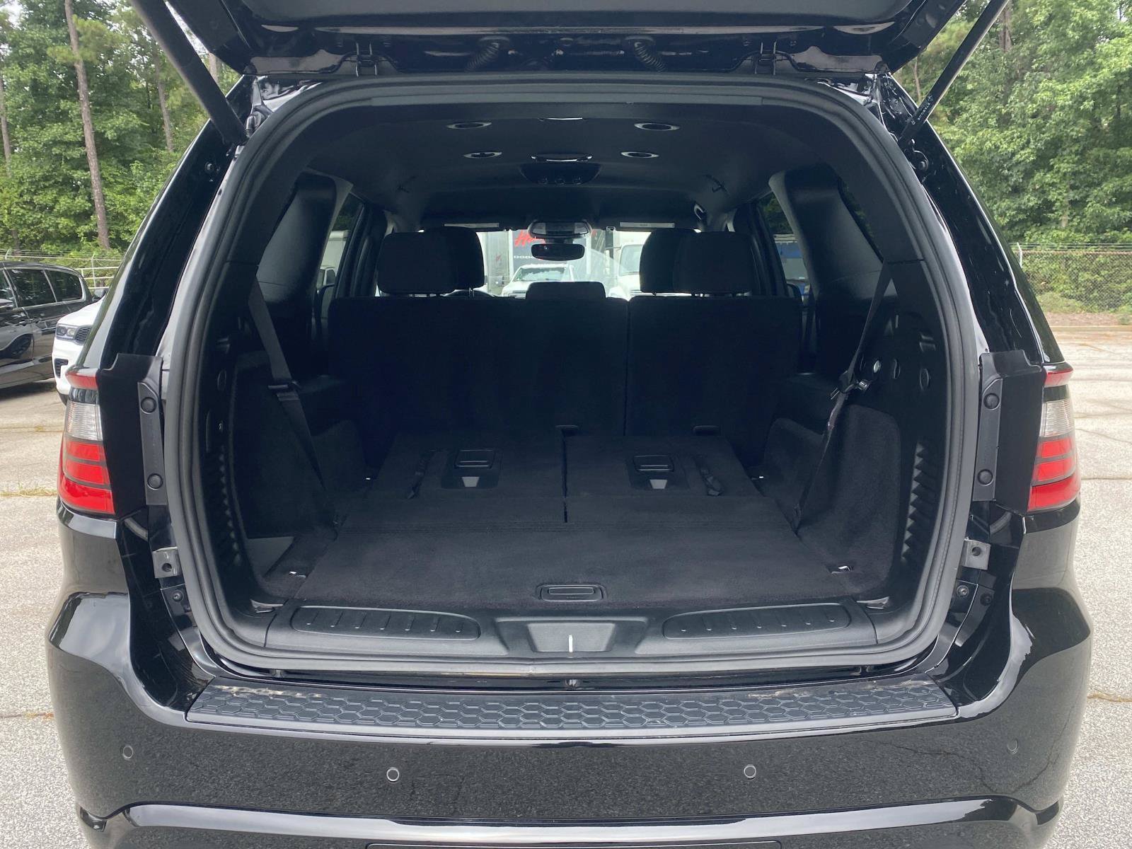 Used 2025 Dodge Durango GT RWD image 7