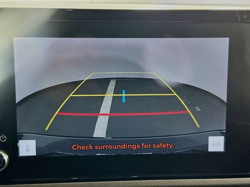 Used 2025 Toyota Camry LE image 23