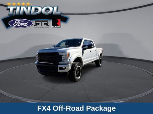 Used 2019 Ford F250 Lariat w/ Lariat Ultimate Package image 4