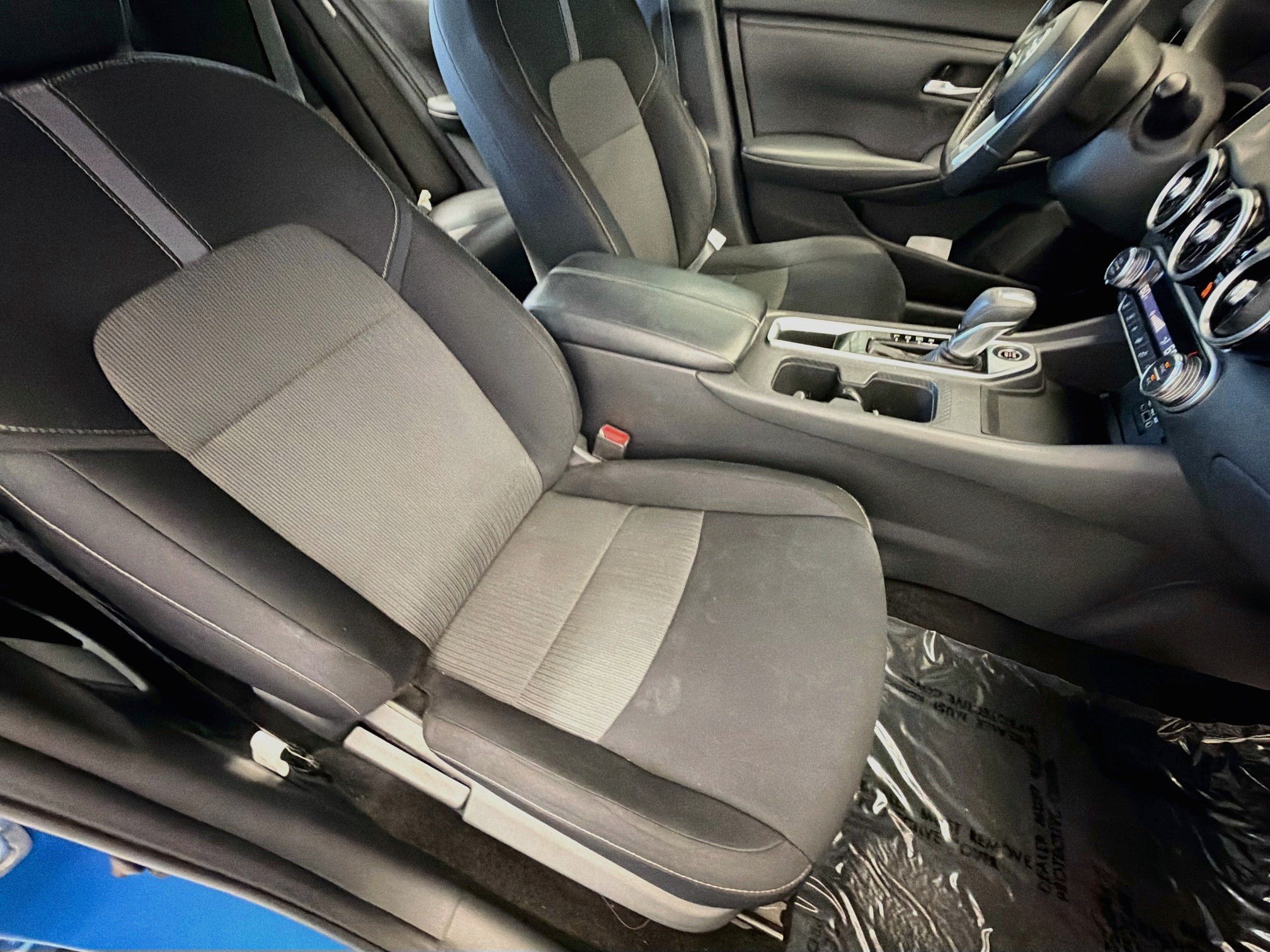 Used 2021 Nissan Sentra SV FWD image 15