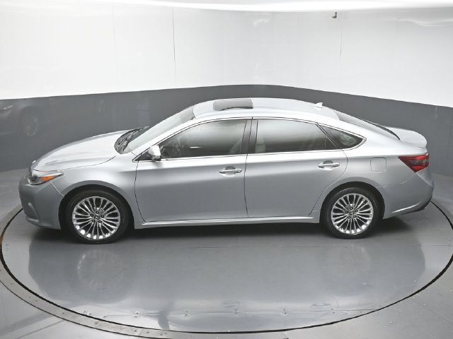 Used 2016 Toyota Avalon Limited w/ Toyota Safety Sense Package FWD image 48