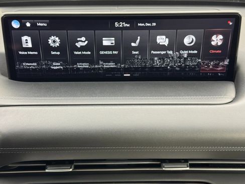 Used 2021 Genesis GV80 2.5T w/ Advanced Package 03 image 27