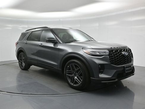 New 2026 Ford Explorer ST AWD/4WD image 55