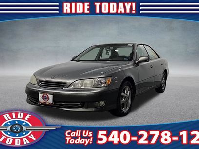 Used 2000 Lexus ES 330 w/ Lexus Value Pkg