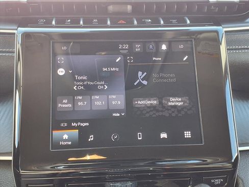 Used 2023 Jeep Grand Cherokee Laredo image 19