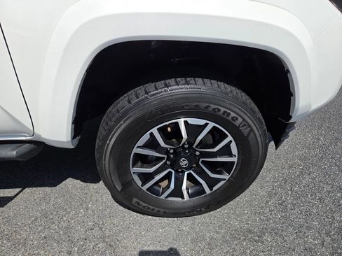 Used 2023 Toyota Tacoma TRD Sport w/ Advanced Technology Package AWD/4WD image 16