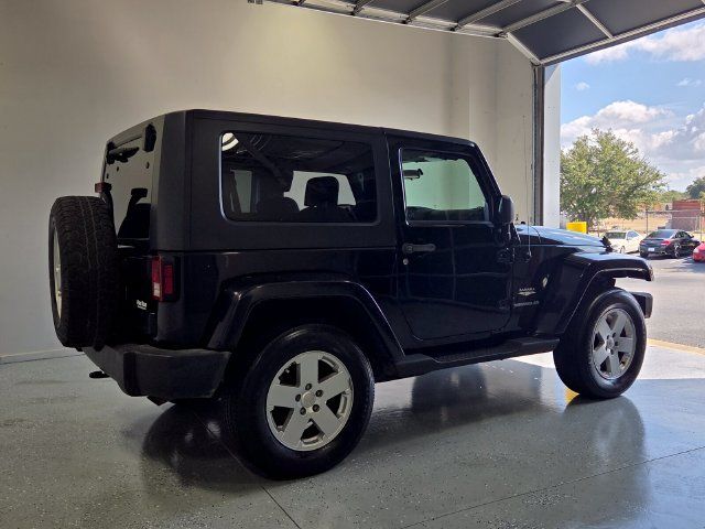 Used 2007 Jeep Wrangler Sahara AWD/4WD image 9