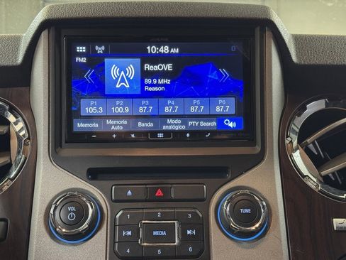 Used 2014 Ford F250 Lariat w/ Chrome Package image 38