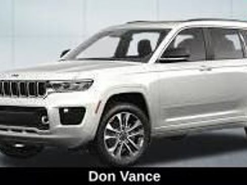 Used 2024 Jeep Grand Cherokee Limited w/ Trailer Tow Package image 1