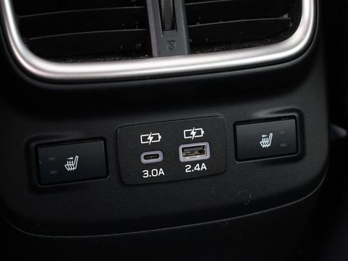 Used 2023 Subaru Legacy Limited AWD/4WD image 22