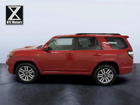 Used 2022 Toyota 4Runner TRD Sport image 3