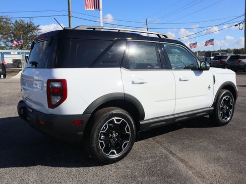 New 2025 Ford Bronco Sport Outer Banks image 2
