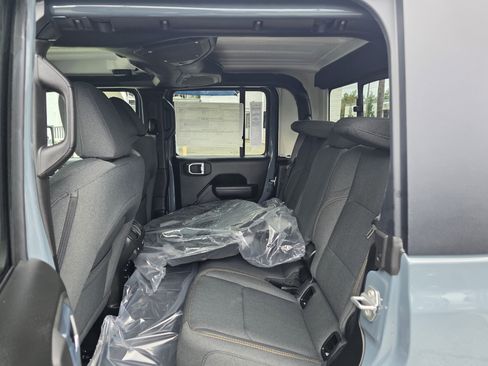 New 2026 Jeep Gladiator Willys image 17