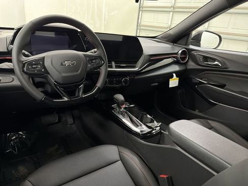 New 2026 Chevrolet Trax RS w/ Driver Confidence Package image 19