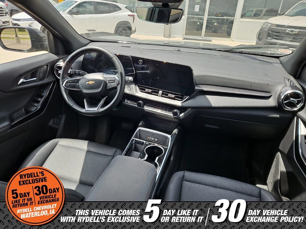 Used 2025 Chevrolet Equinox LT w/ Convenience Package II AWD/4WD image 7