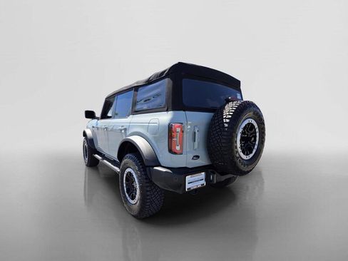 Used 2022 Ford Bronco Outer Banks w/ Sasquatch Package AWD/4WD image 3