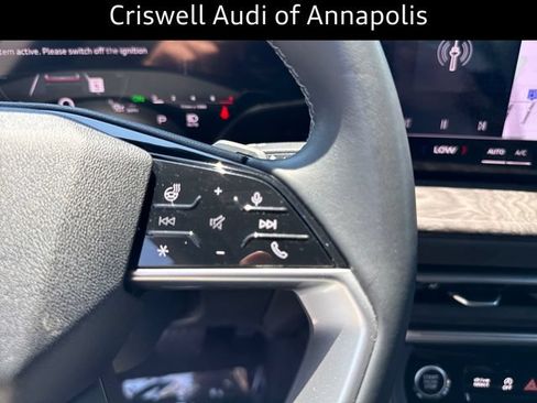 Certified 2025 Audi Q5 Premium w/ Convenience Package AWD/4WD image 18