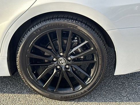 Used 2021 Toyota Camry XSE image 23