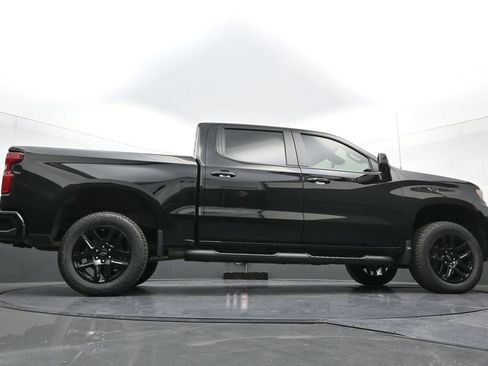 Used 2023 Chevrolet Silverado 1500 LT Trail Boss w/ LT Trail Boss Premium Package AWD/4WD image 27