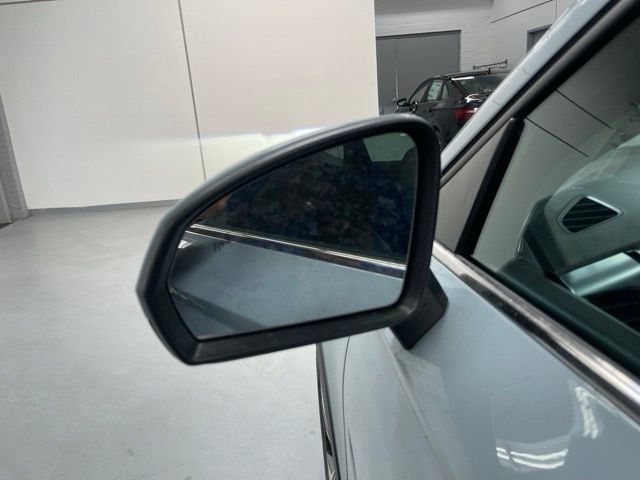 New 2027 Volkswagen Taos SE AWD/4WD image 13