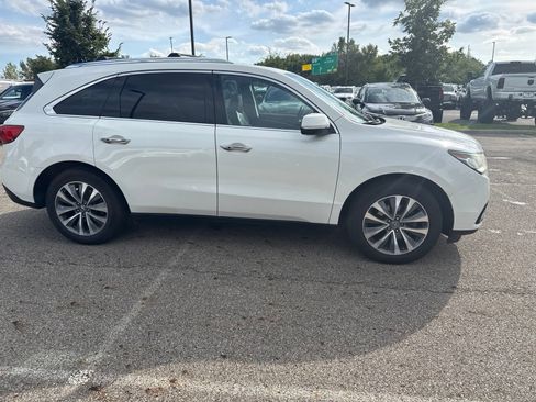 Used 2016 Acura MDX w/ Tech & Entertainment Pkg AWD/4WD image 4