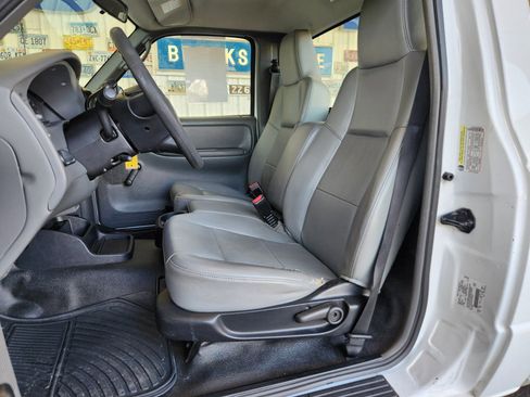 Used 2005 Ford Ranger XL image 4