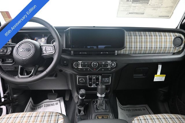 New 2026 Jeep Gladiator Sport AWD/4WD image 29