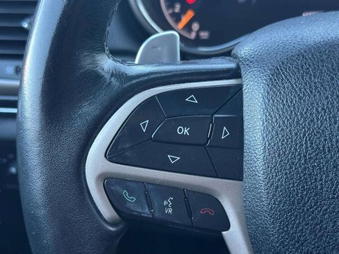 Used 2015 Jeep Grand Cherokee Limited w/ Luxury Group II AWD/4WD image 27
