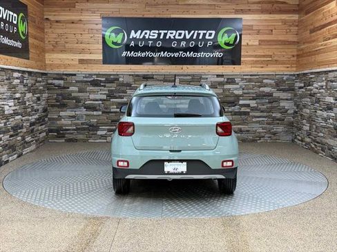 New 2026 Hyundai Venue SEL image 8