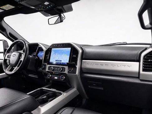 Used 2022 Ford F250 Lariat w/ Tremor Off-Road Package AWD/4WD image 30
