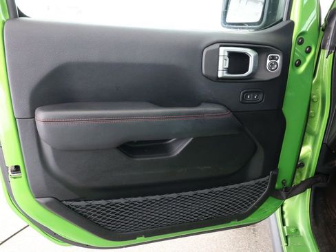 Used 2019 Jeep Wrangler Unlimited Rubicon image 10