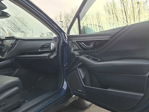 Used 2023 Subaru Outback Touring w/ Popular Package #2 image 10