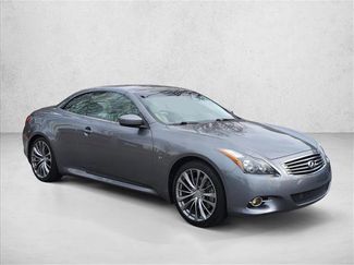 Used 2015 INFINITI Q60 Convertible w/ Premium Package video 3