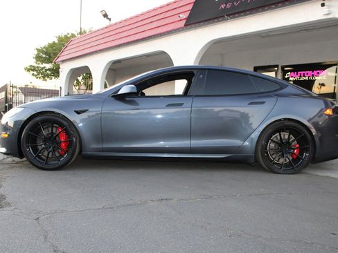 Used 2022 Tesla Model S Standard Range image 5