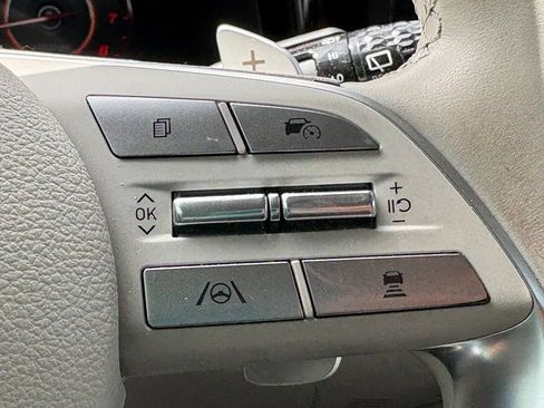 Used 2023 Hyundai Palisade Limited FWD image 19