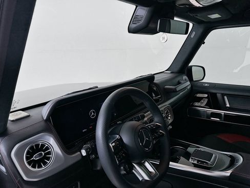 Used 2025 Mercedes-Benz G 63 AMG 4MATIC image 10