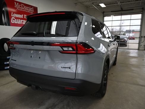 Certified 2026 Toyota Grand Highlander Nightshade Edition image 5