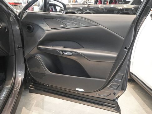 New 2026 Lexus RX 450h AWD image 15