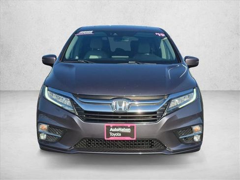 Used 2019 Honda Odyssey Elite image 2