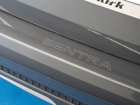 Used 2022 Nissan Sentra SR w/ Trunk Package FWD image 31